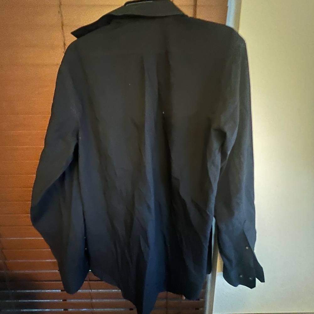 Long sleeve black dress shirt - Picture 2 of 3
